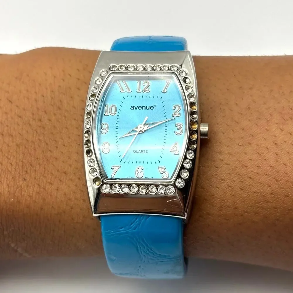 Silver & Blue Avenue Watch